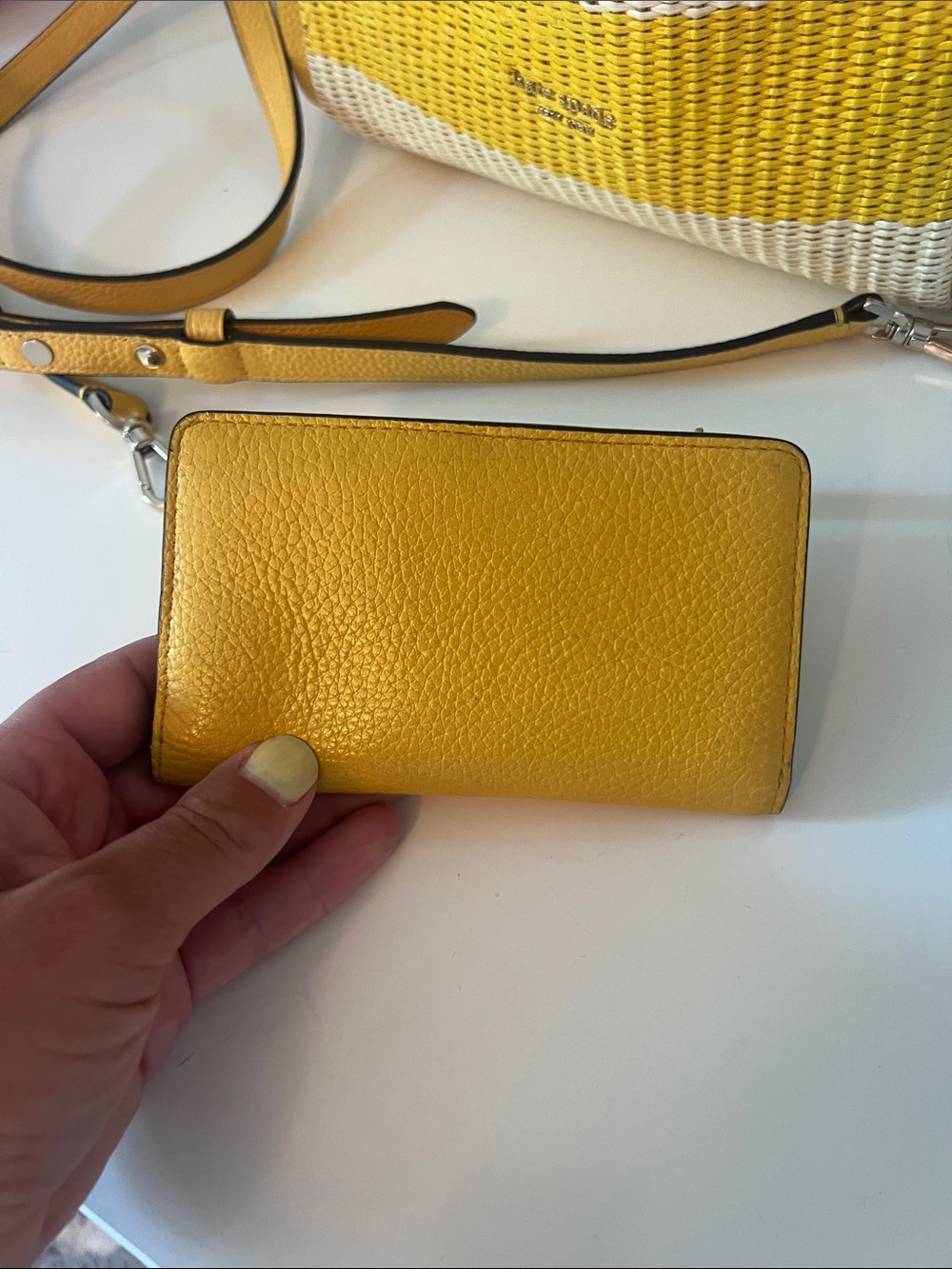 kate spade Yellow and White Woven “knott” Stripe Shoulder Bag with wallet - Picture 10 of 10